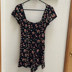 NWOT | Urban Outfitters floral romper